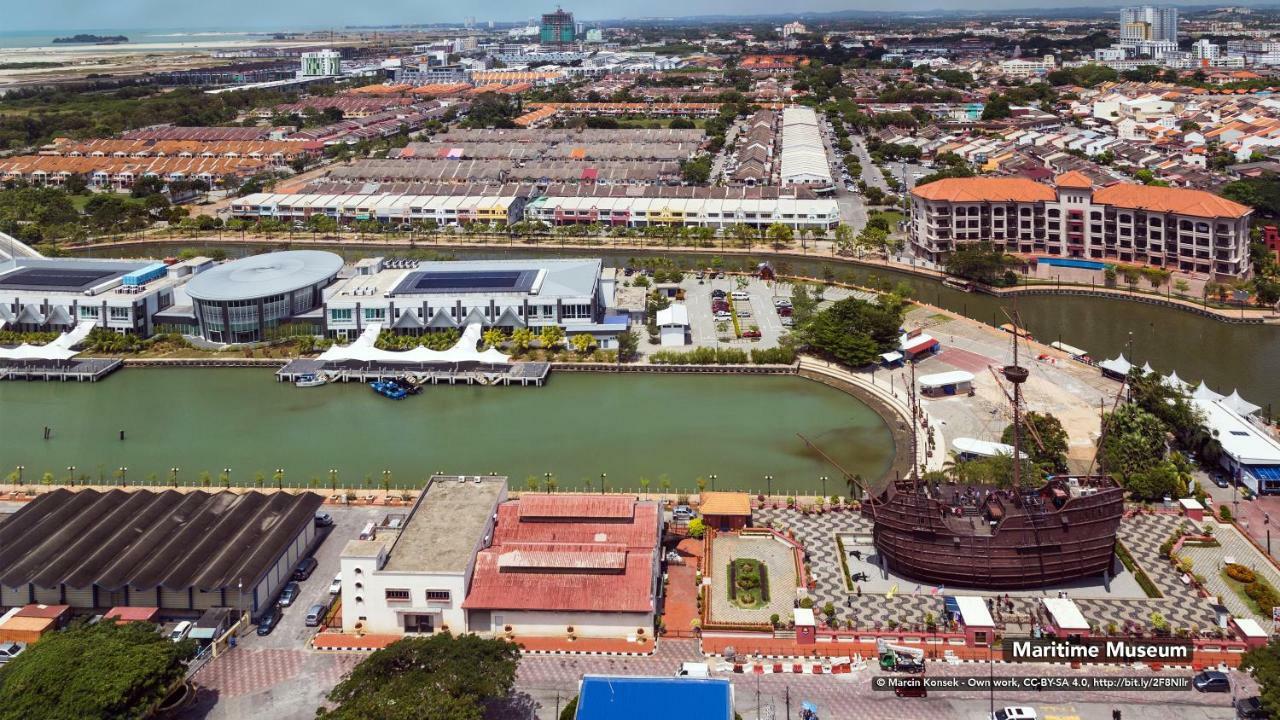 Hotel Weilia Malacca Exterior photo
