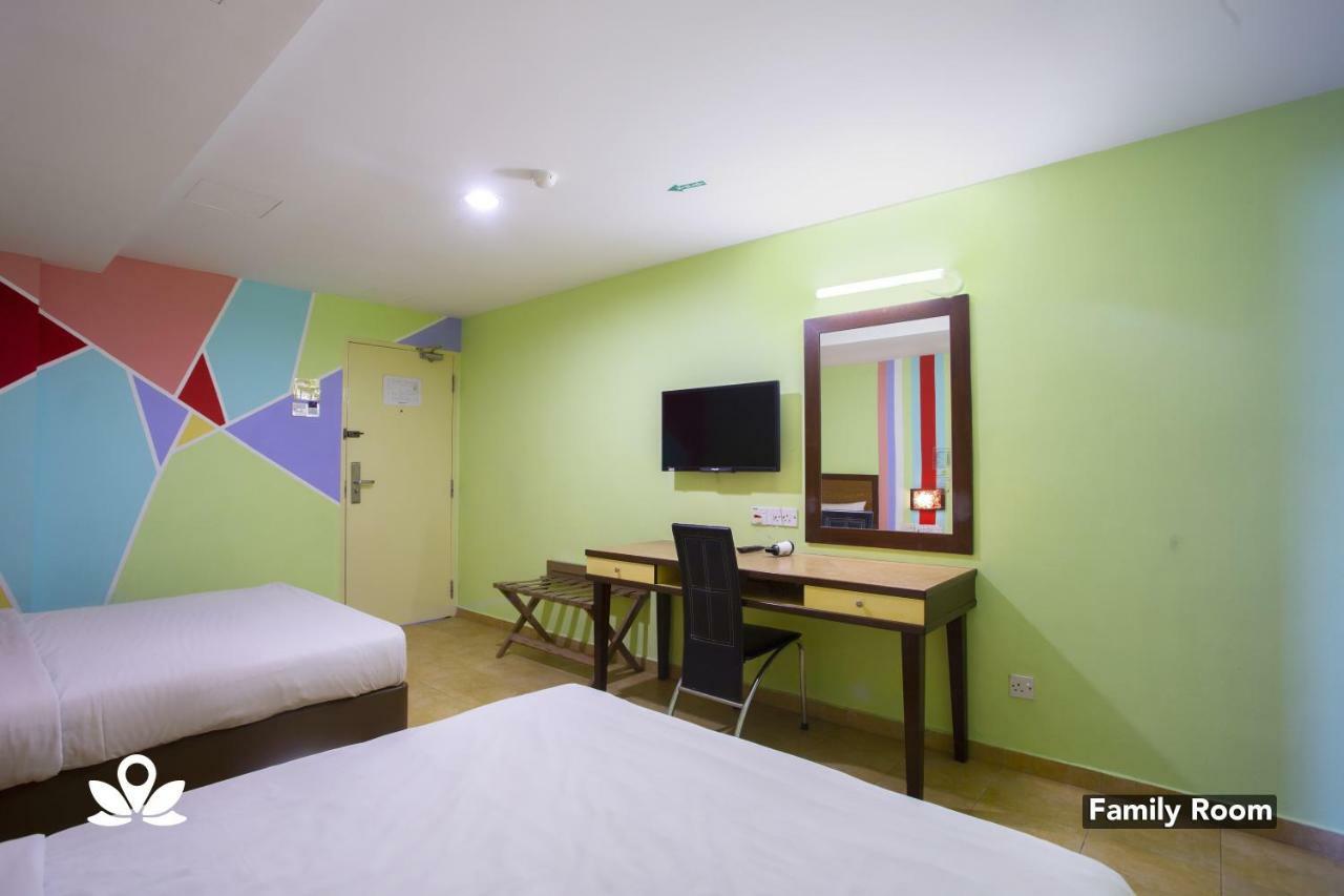 Hotel Weilia Malacca Exterior photo